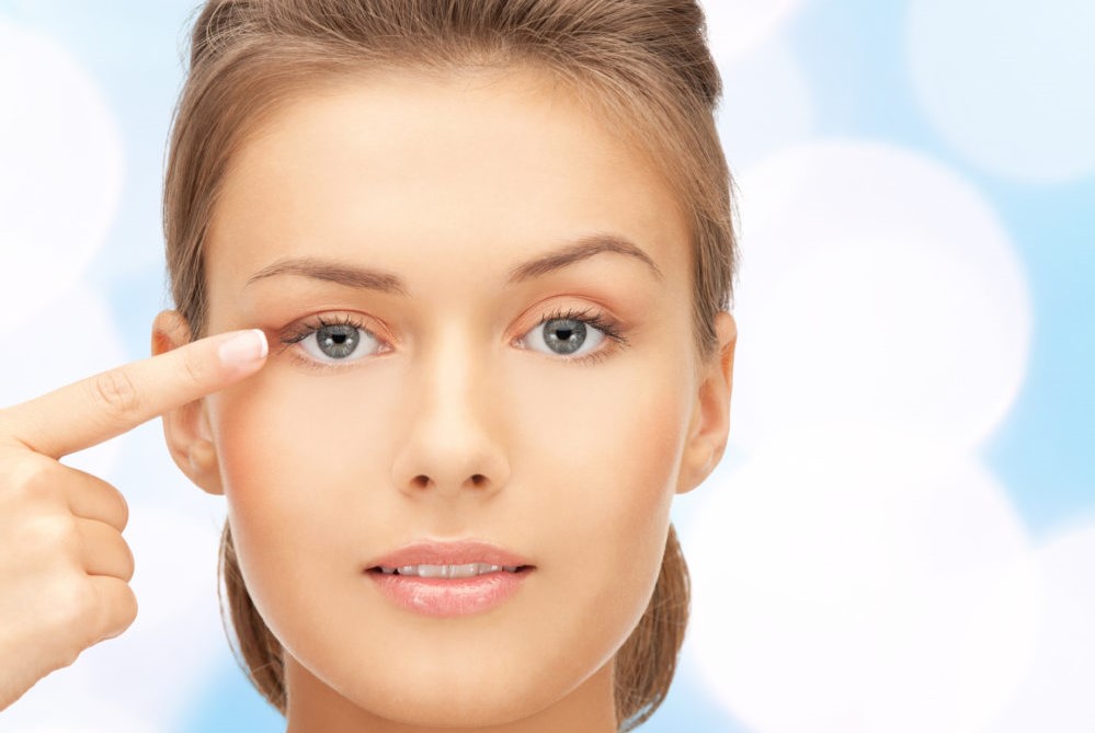 szemhéjplasztika, megereszkedett szemhéj, plasztikai sebészet